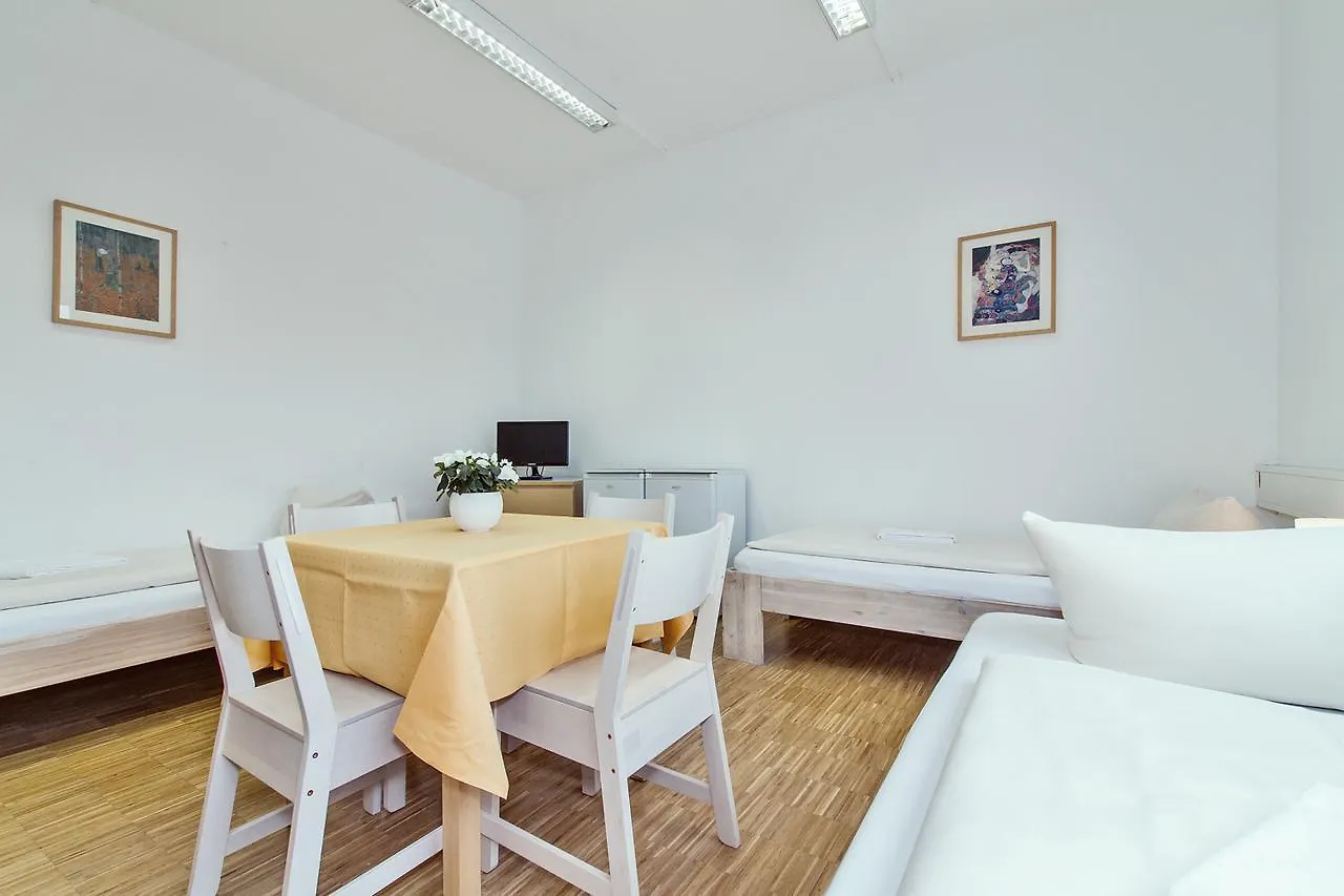 Carl Hostel Munchen Niemcy